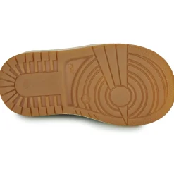 APPLIQUE TWIST