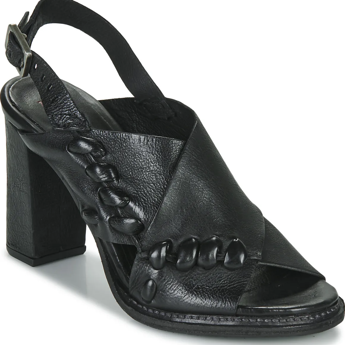 BASILE COUTURE