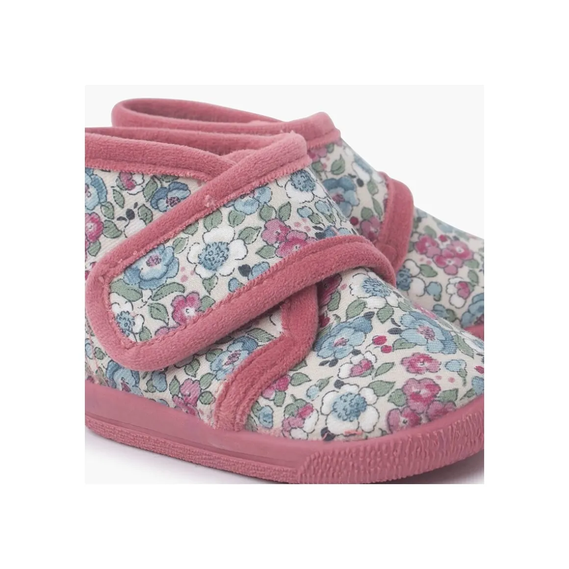 Chaussons Liberty Fixation Adhésive
