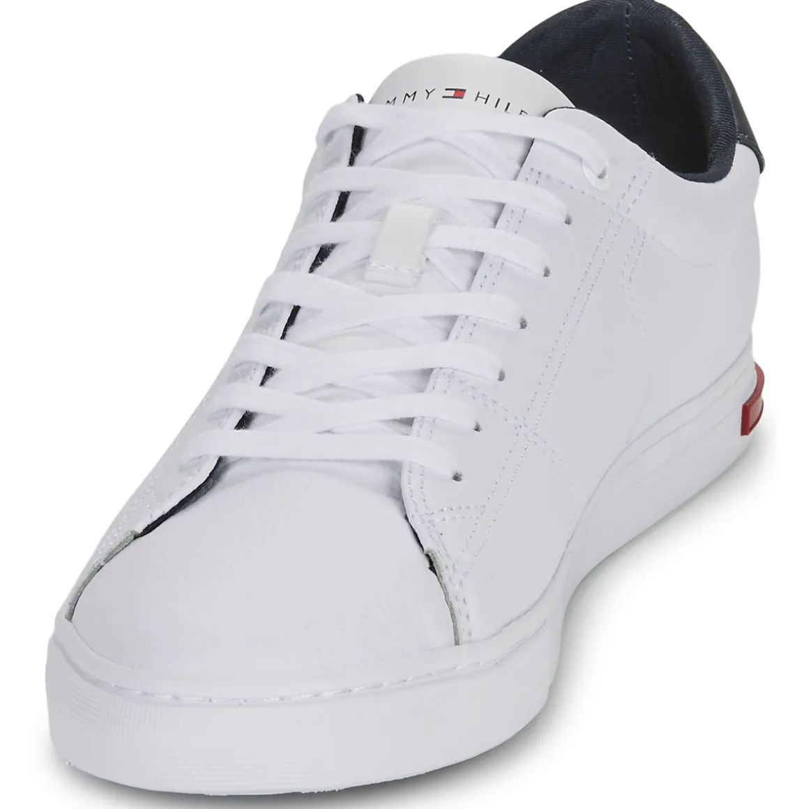 ESSENTIAL LEATHER DETAIL VULC
