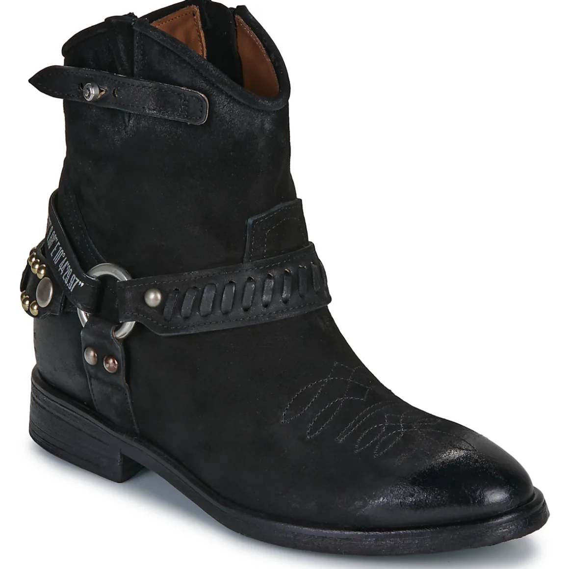 ISOLA BUCKLE