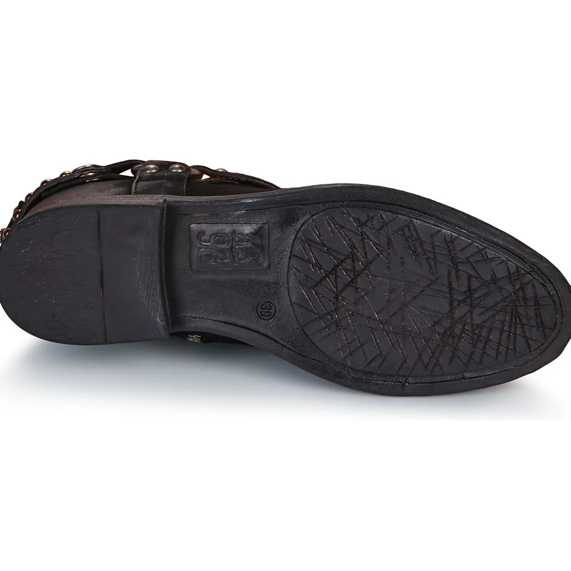 ISOLA BUCKLE