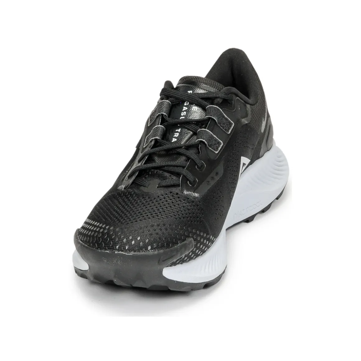 NIKE PEGASUS TRAIL 3