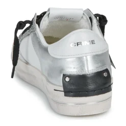SK8 DELUXE