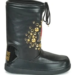 SKI BOOT