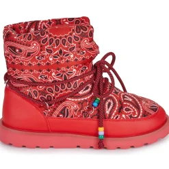 SNOW BOOTS